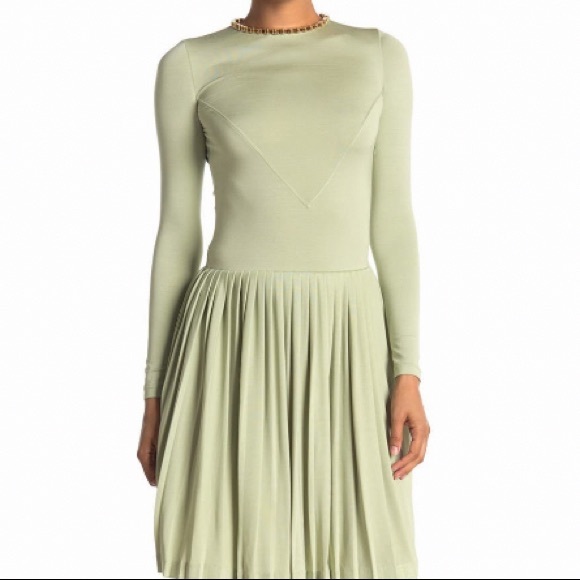Burberry Dresses & Skirts - BURBERRY LONDON BIKE CHAIN-NECK PLEATED SKATER DRESS IN PALE APPLE SIZE US 6